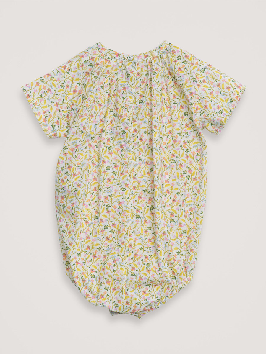 Baby-Einteiler aus reiner Bio-Baumwolle mit Print "Fairygarden"